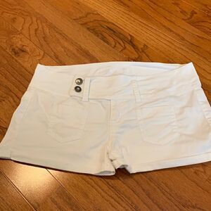 BG - BubbleGum USA size 13/14 white short shorts
